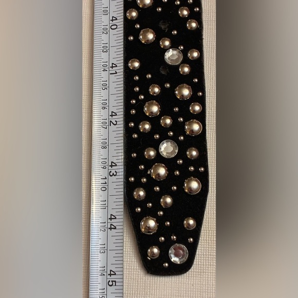 Chic Leather Black Belt with Silver and Clear Studs - Picture 7 of 8